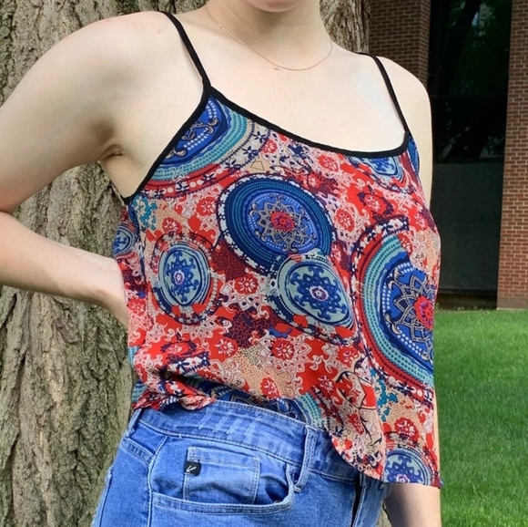 Sans Souci Tops - Sans Souci flowy crop top blouse small *C